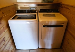 Free washer & dryer (bring laundry soap)