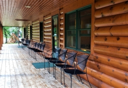 Covered porch area