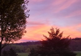 A sky of many colors