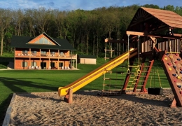Cedar Valley Resort - 20