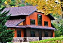 Retreat Center entrance has an easy access from the parking lot