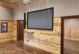 Speaker and 9' Projection Screen