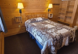 Queen bedroom